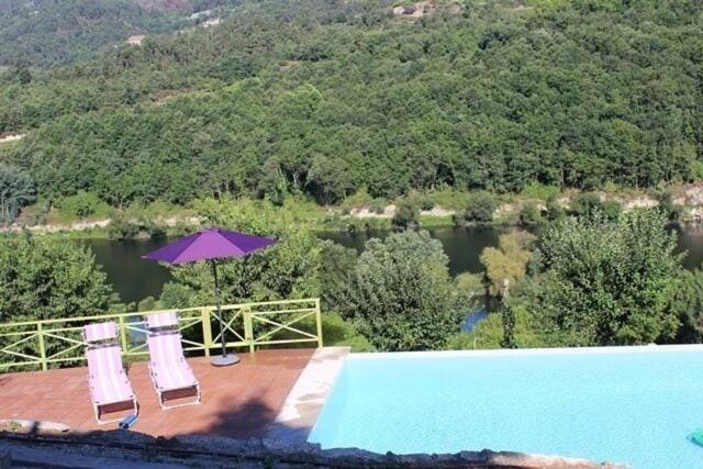아마란테 "Bouca Drigues" Casa Antiga De Pedra Com Piscina E Vista Rio 빌라 외부 사진
