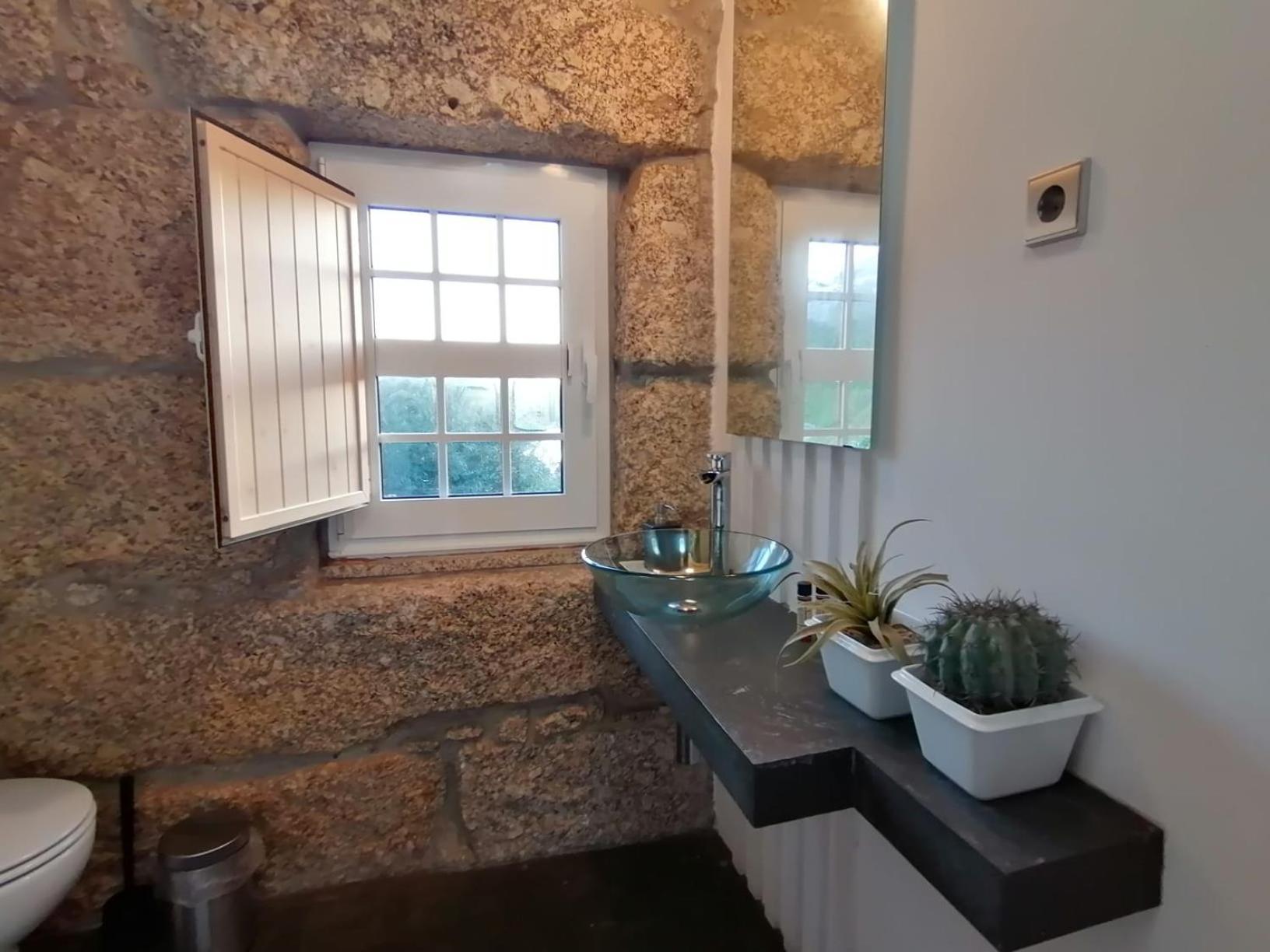 아마란테 "Bouca Drigues" Casa Antiga De Pedra Com Piscina E Vista Rio 빌라 외부 사진